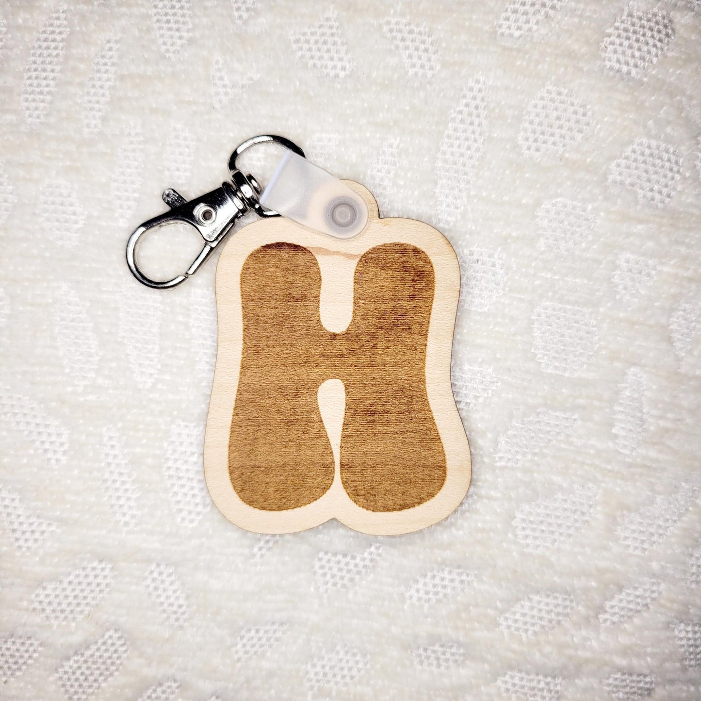 Groovy Letter keychain, Initial Key chain, Wood Key chain, Wood Letter Key chain, Initial Key chain, Gifts for Girls, Alphabet Key chain